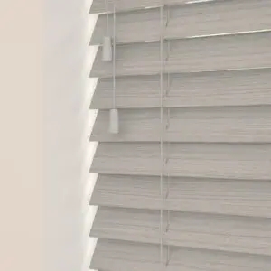 Wooden Venetian Blinds - Revera